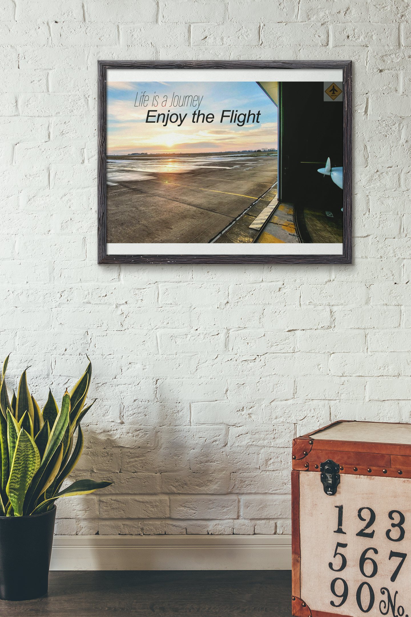 Enjoy the Flight - Blick aus dem Hangar